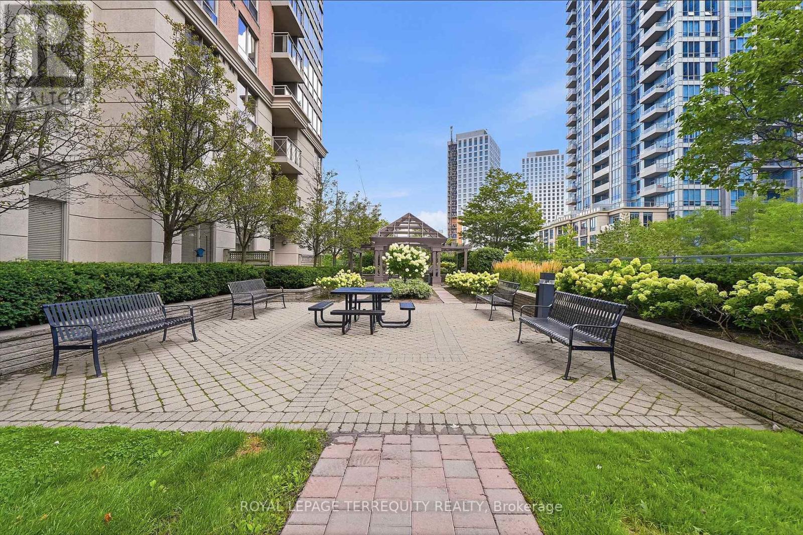 #405 5229 DUNDAS STREET W - Image 30