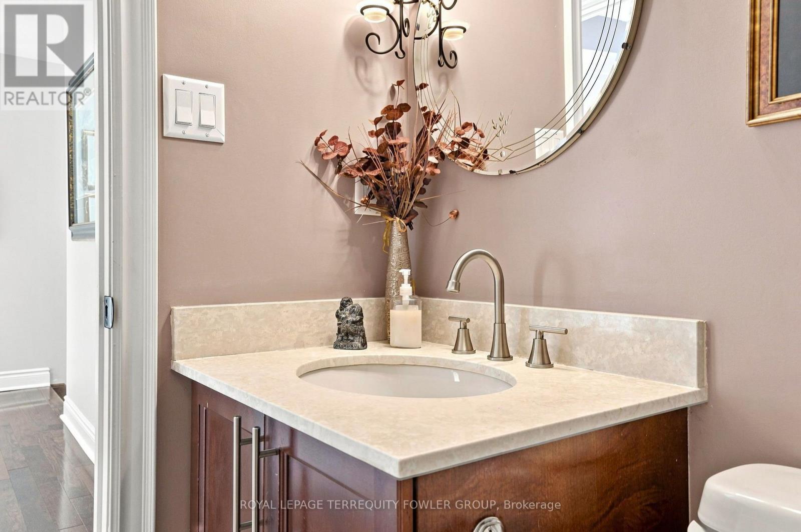 92 ROLLING HILLS LANE - 36