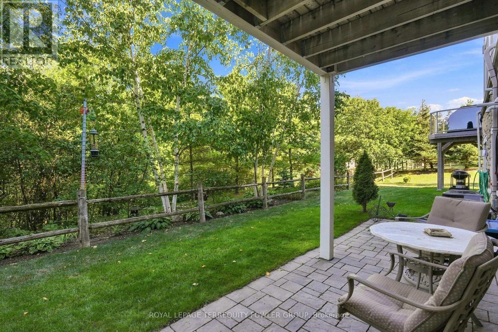 92 ROLLING HILLS LANE - 44
