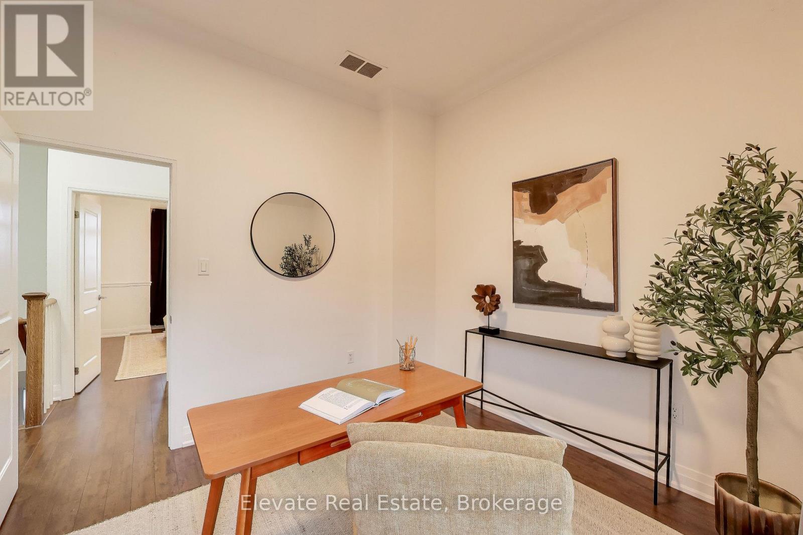 #24 3083 CAWTHRA ROAD - 15