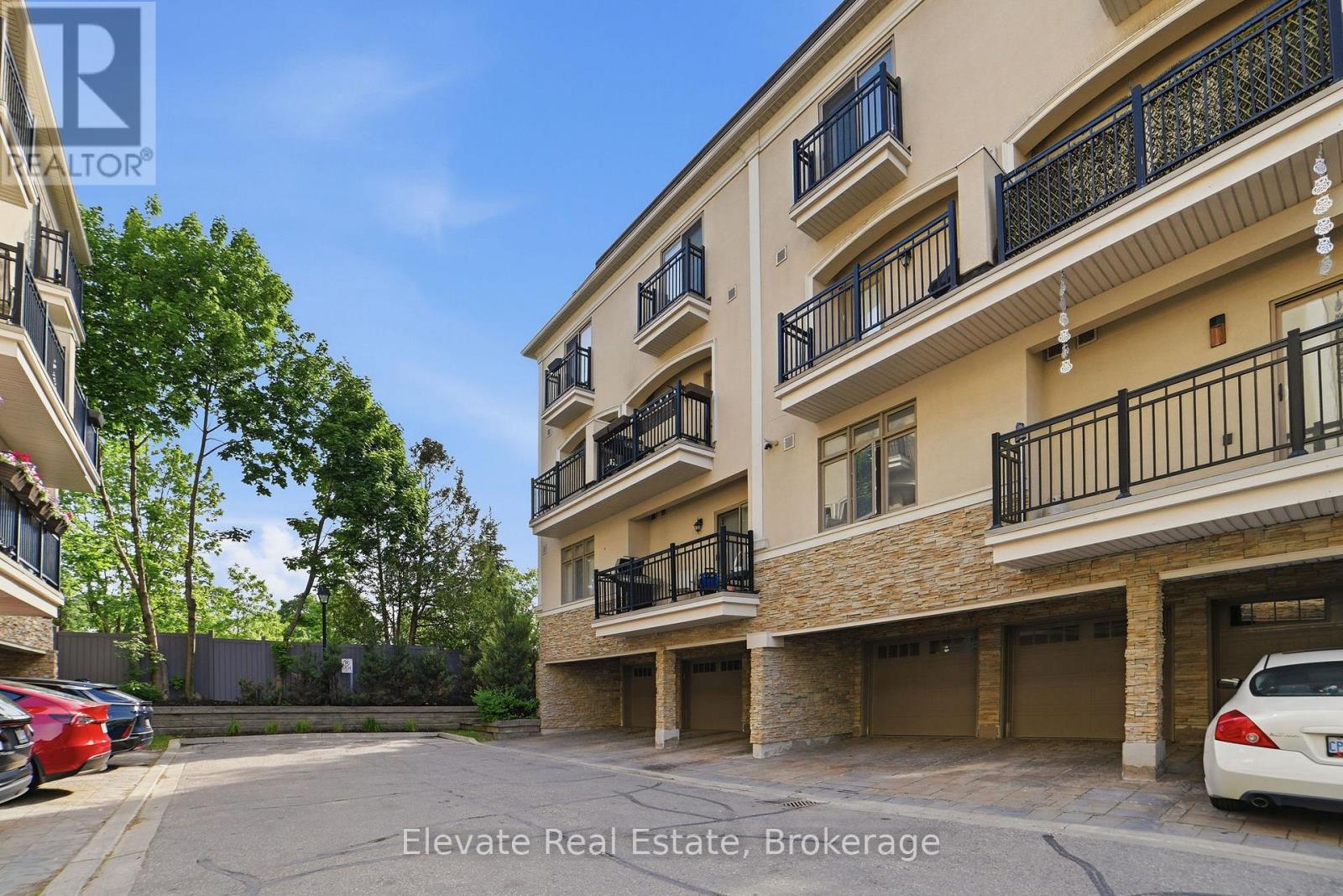 #24 3083 CAWTHRA ROAD - 23