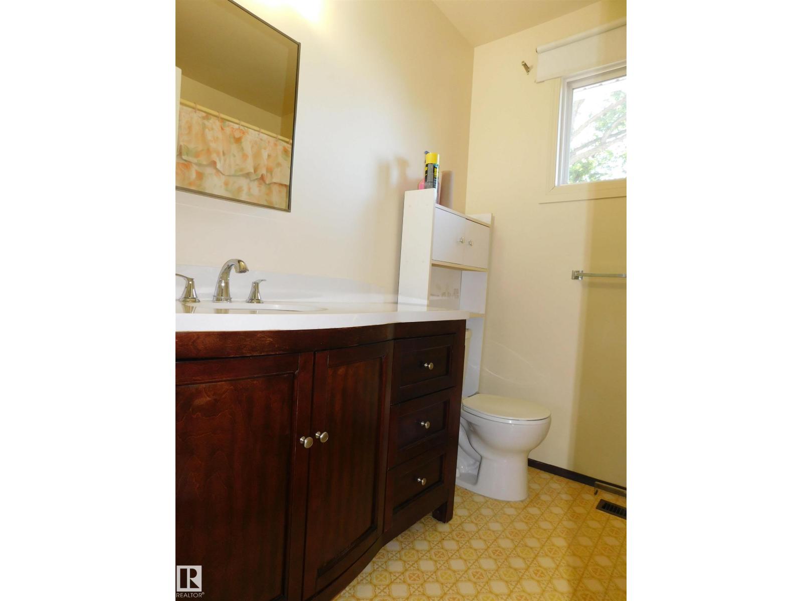 213 HABITAT CR NW - Image 16