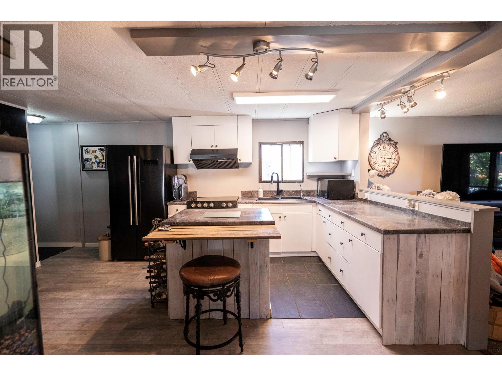 Property for sale at 720 Commonwealth Road Unit# 8