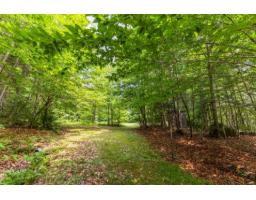 48 Ch. Du Lac-achigan, Val Des Monts, QC J8N1C5 Photo 21