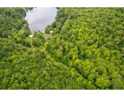 48 Ch. Du Lac-achigan, Val Des Monts, QC J8N1C5 Photo 27