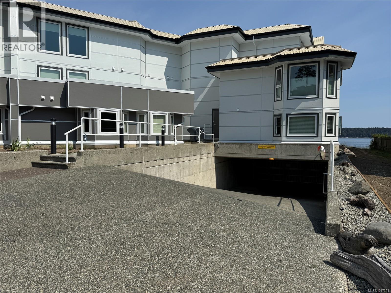 #210 87 Island Hwy S - Image 17