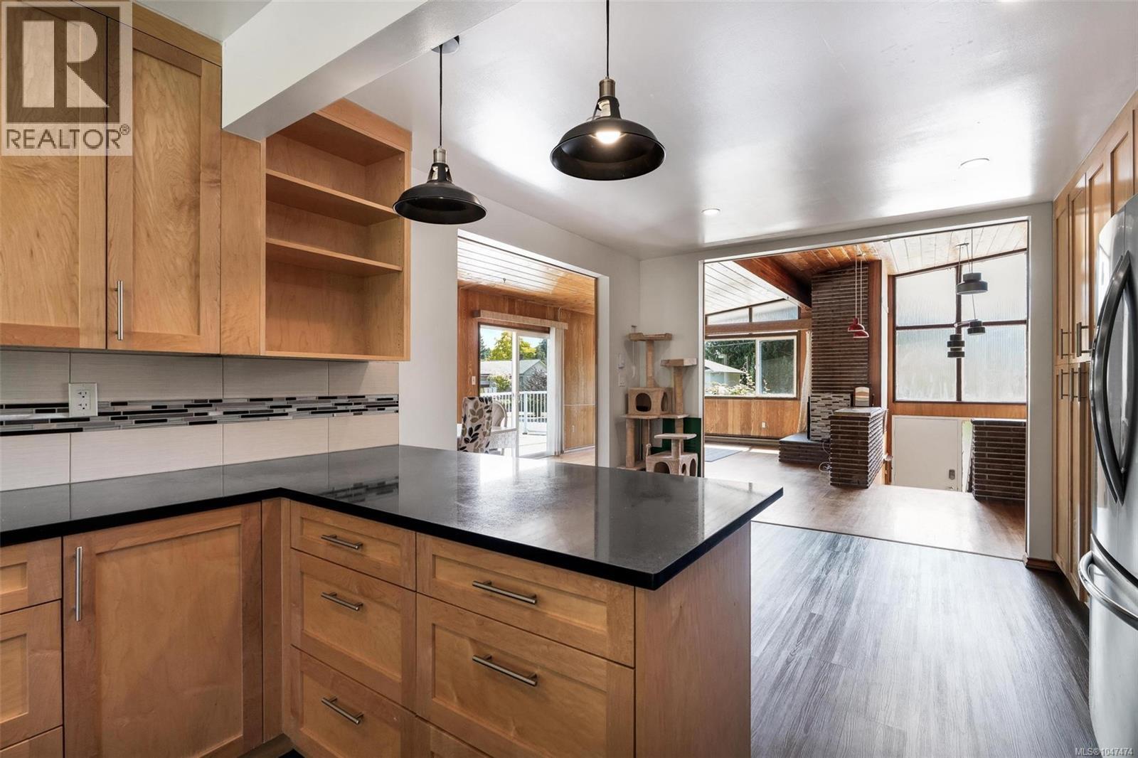 4426 Chartwell Dr - Image 11