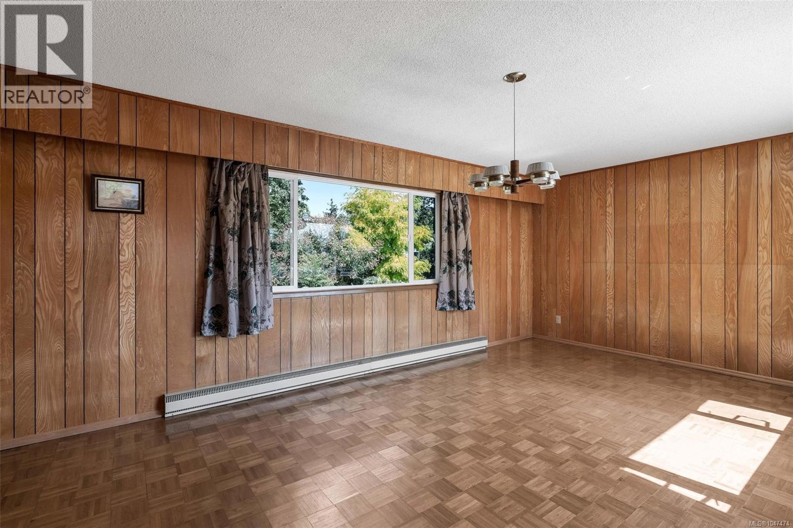 4426 Chartwell Dr - Image 6