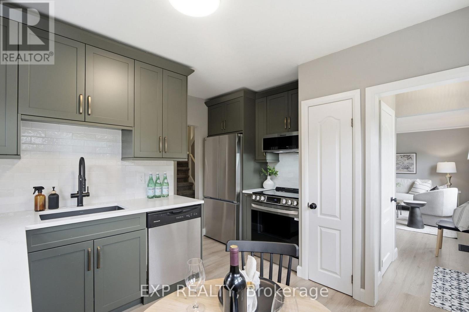 20 HILLVIEW STREET - Image 9