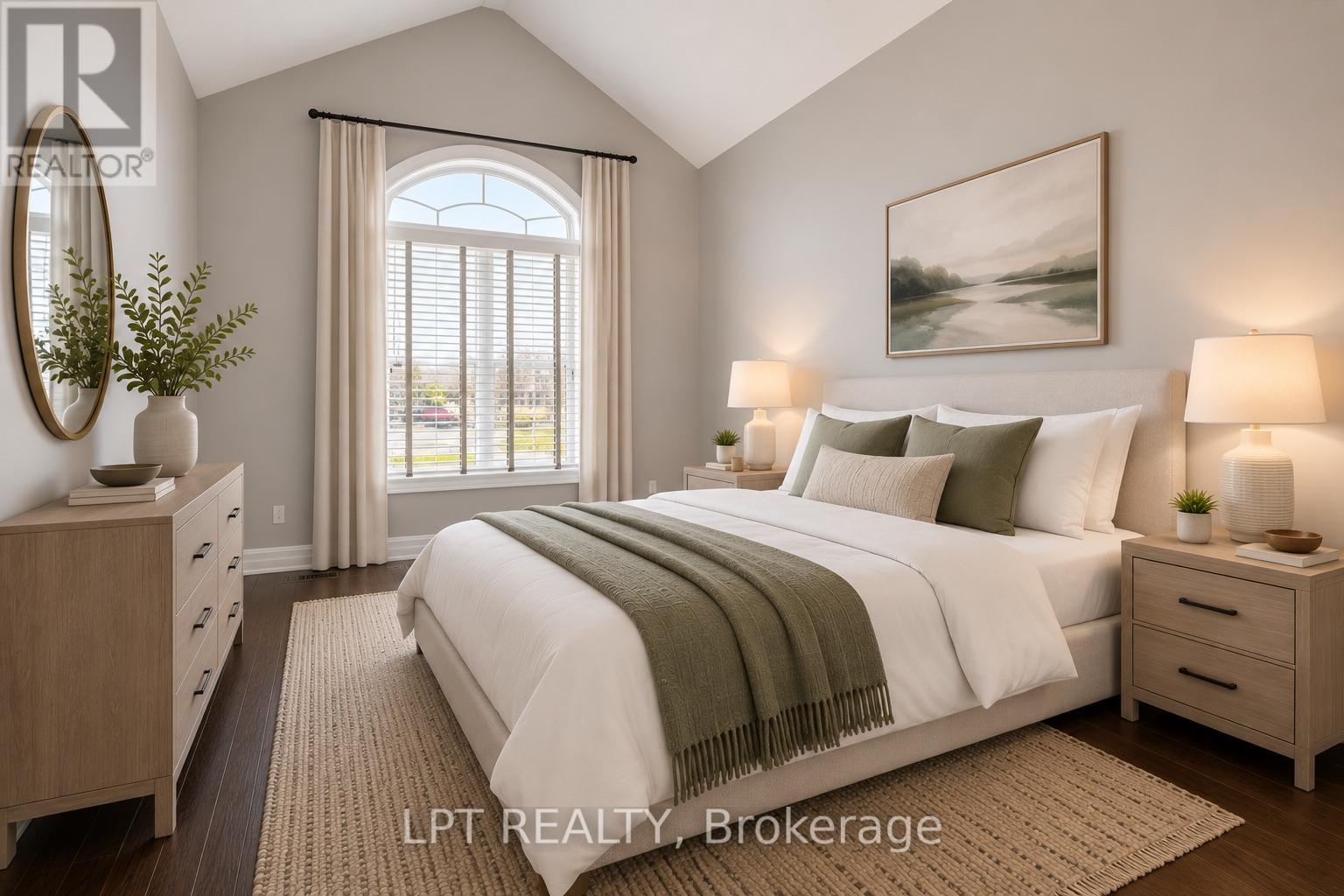 1 DORCHESTER BOULEVARD S - Image 16
