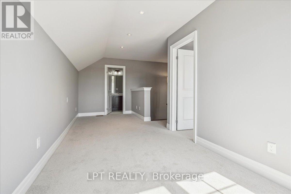 1 DORCHESTER BOULEVARD S - Image 22