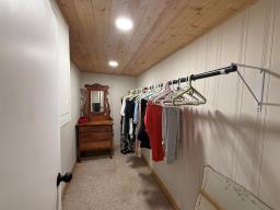221 Norquay Avenue, Killarney, MB R0K1G0 Photo 28