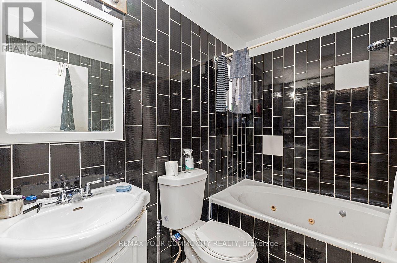 73 STRUTHERS STREET - 24