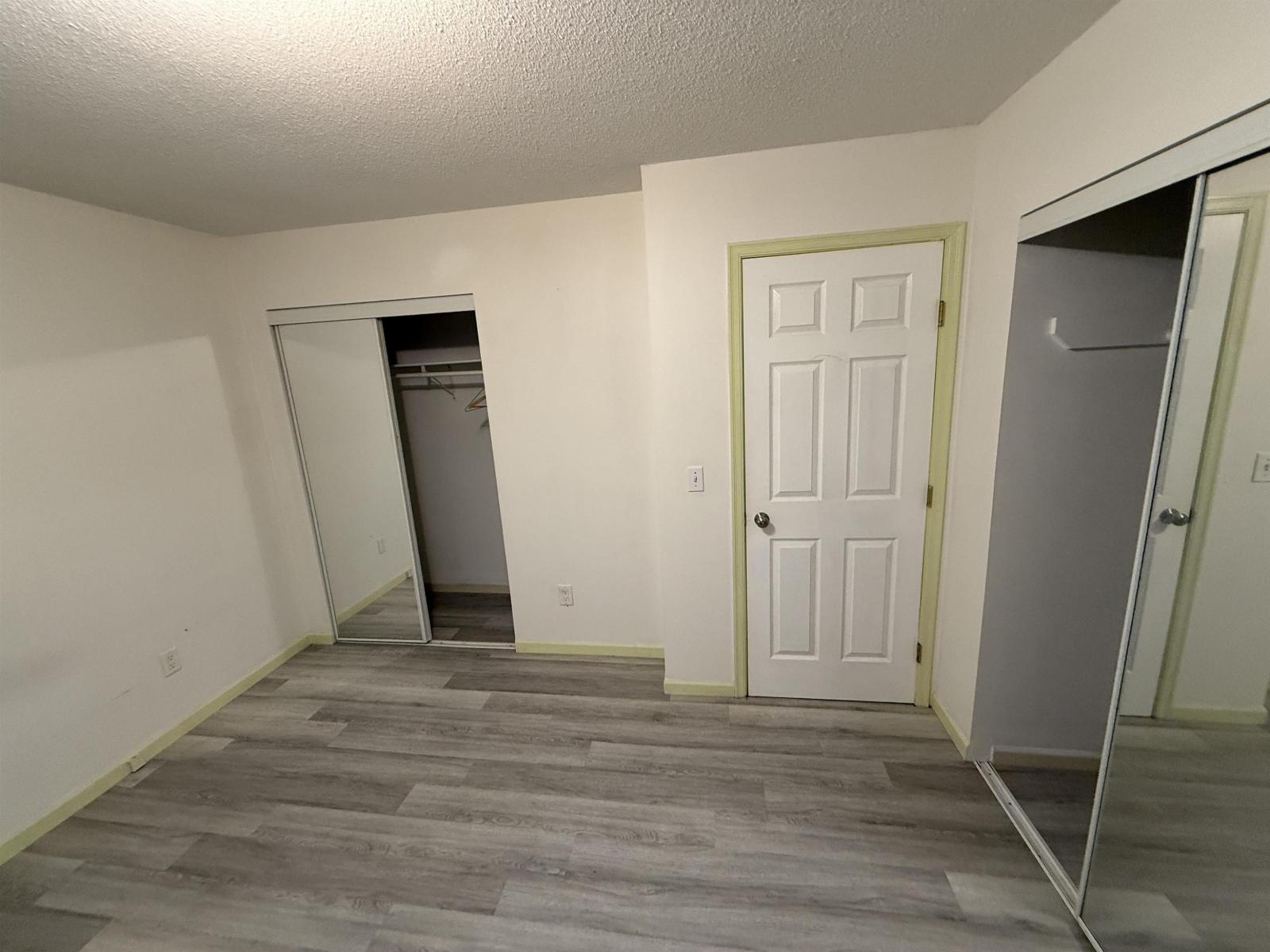 19371 76 AVENUE, Surrey