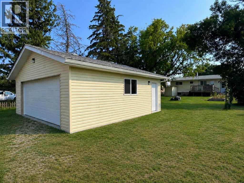 326 3 Avenue - Image 33