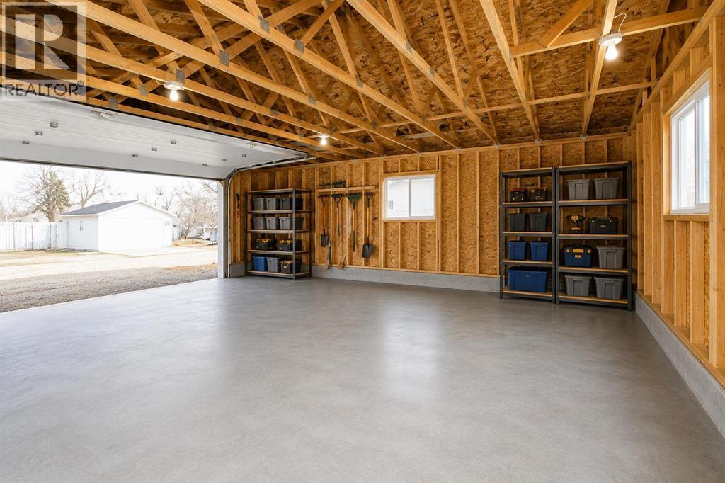 326 3 Avenue - Image 37