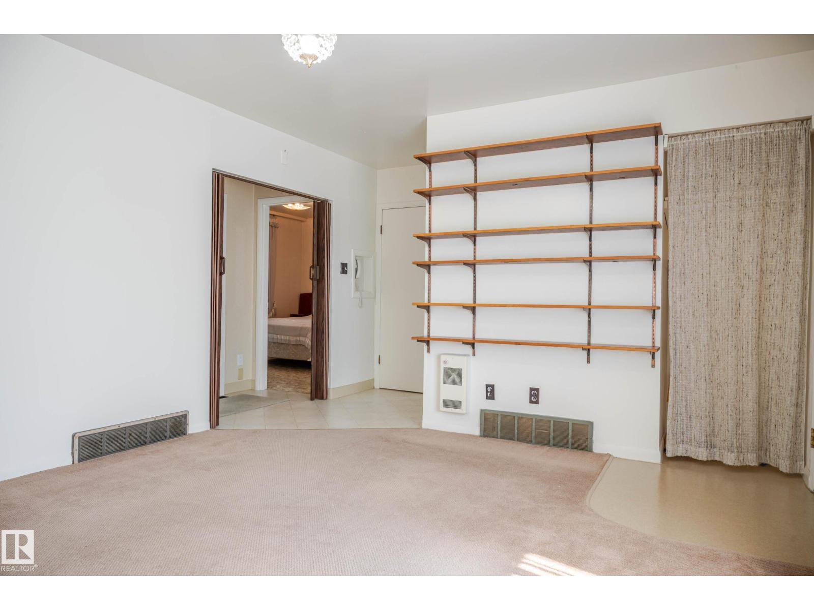 5710 51 AV - Image 4
