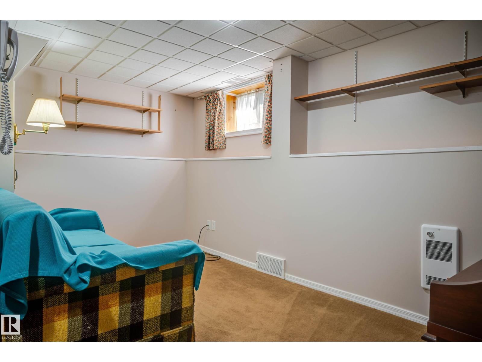 5710 51 AV - Image 22