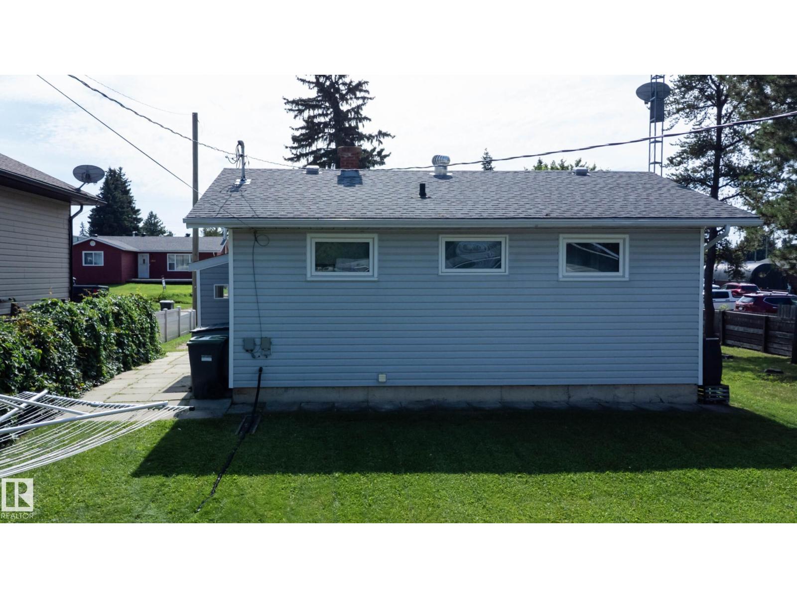 5710 51 AV - Image 53