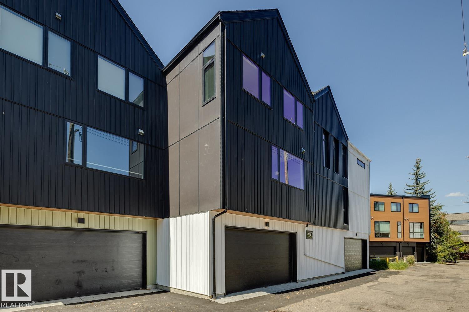 10329 Wadhurst RD NW - 38