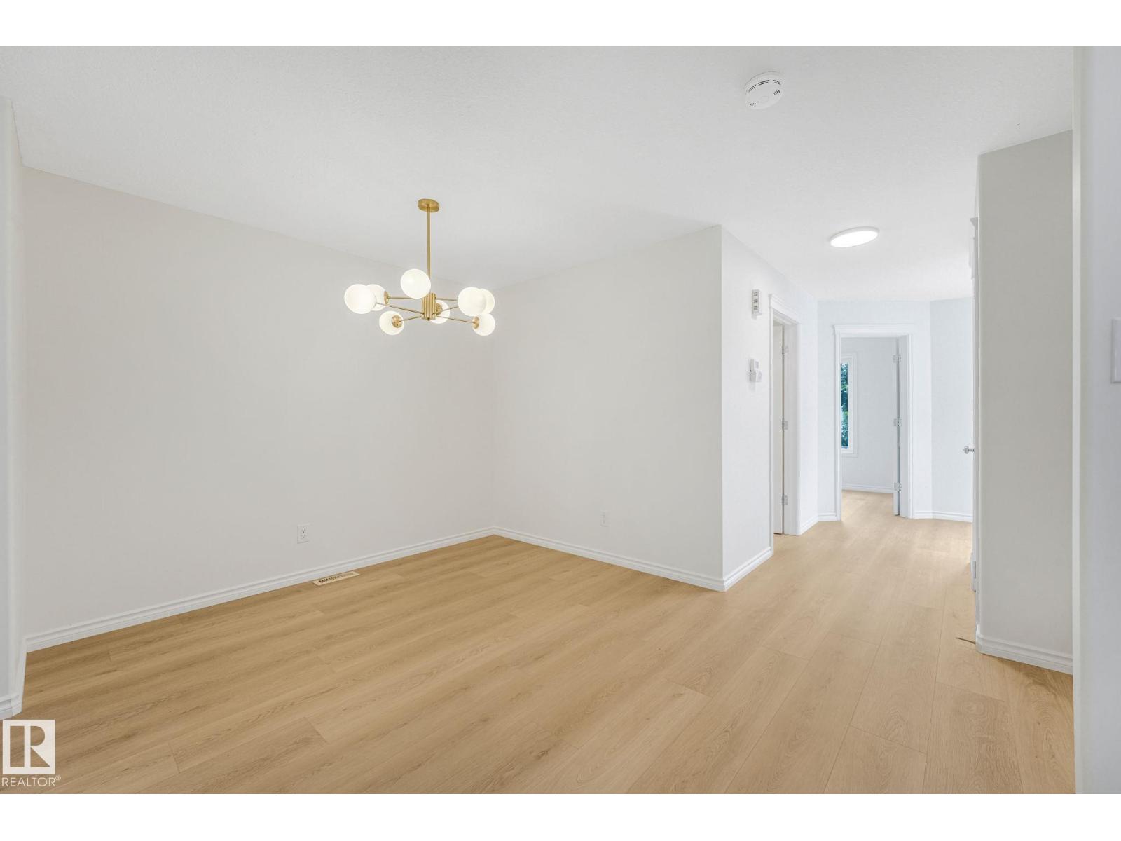 10216 150 ST NW - 11