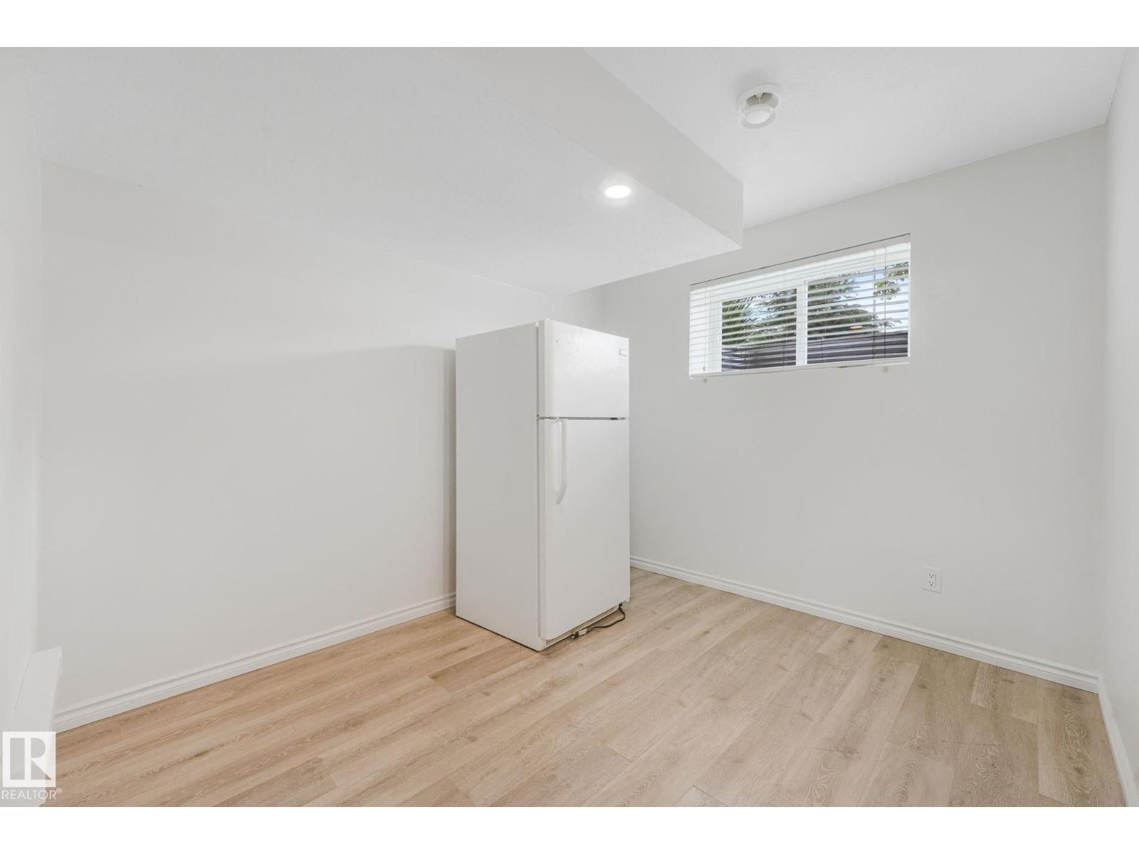10216 150 ST NW - 45