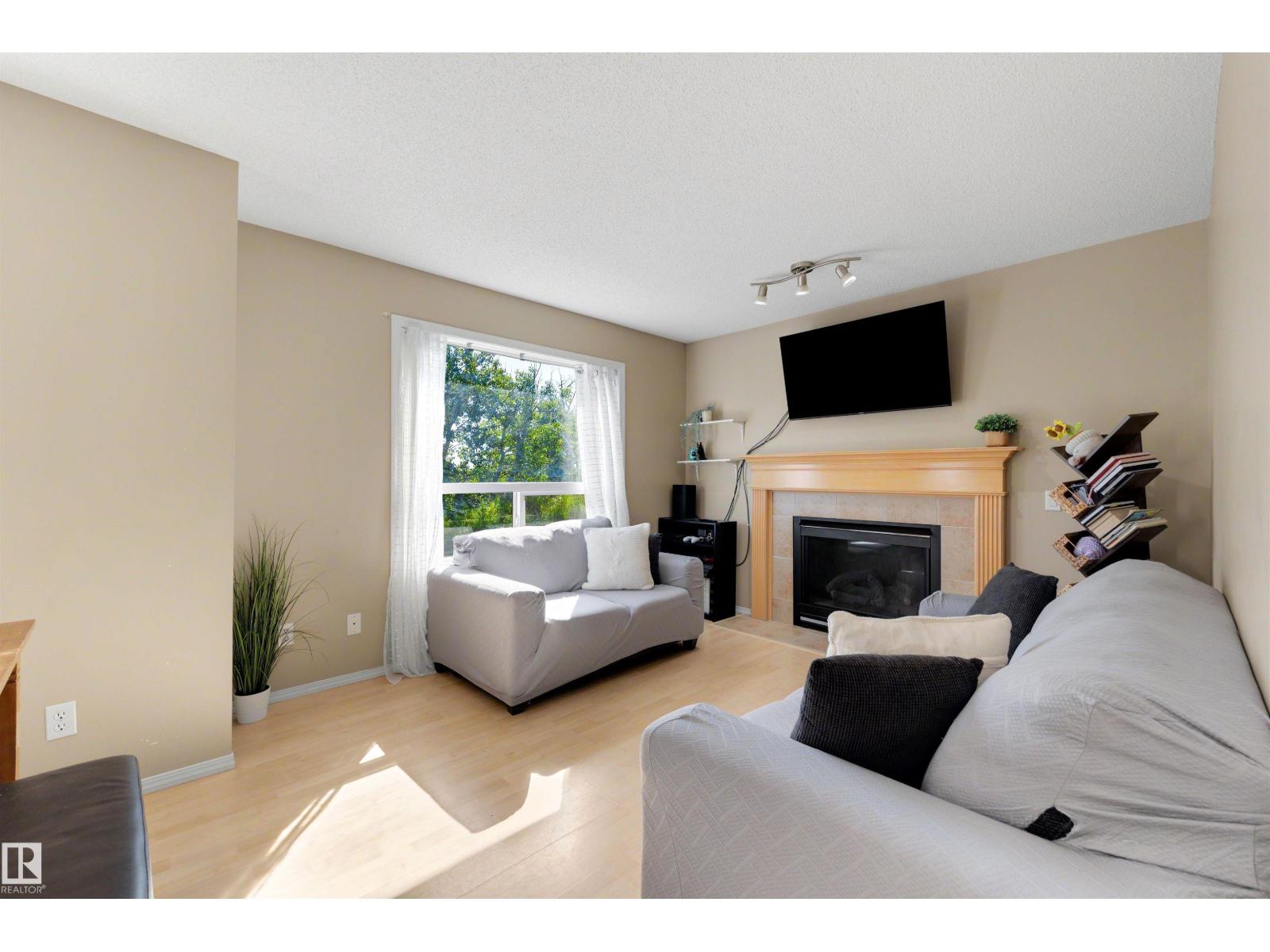 #3 450 HYNDMAN CR NW - 10