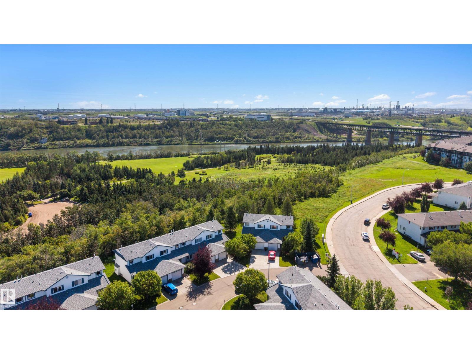 #3 450 HYNDMAN CR NW - Image 35