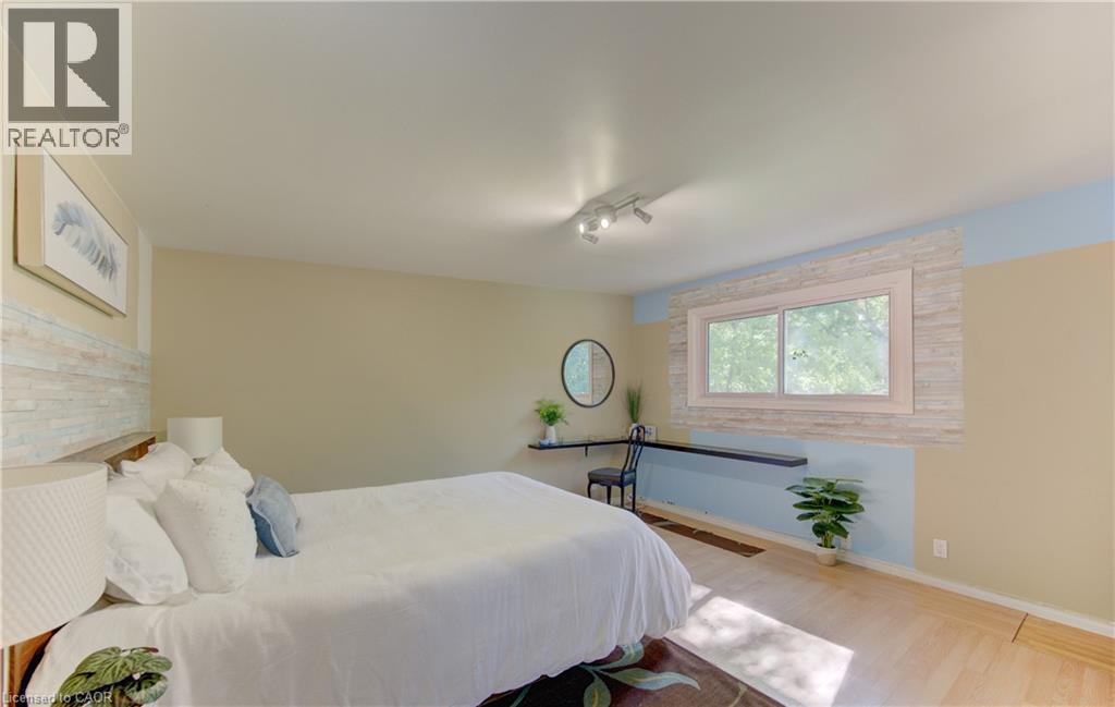141 FRANKLIN Street N - Image 16