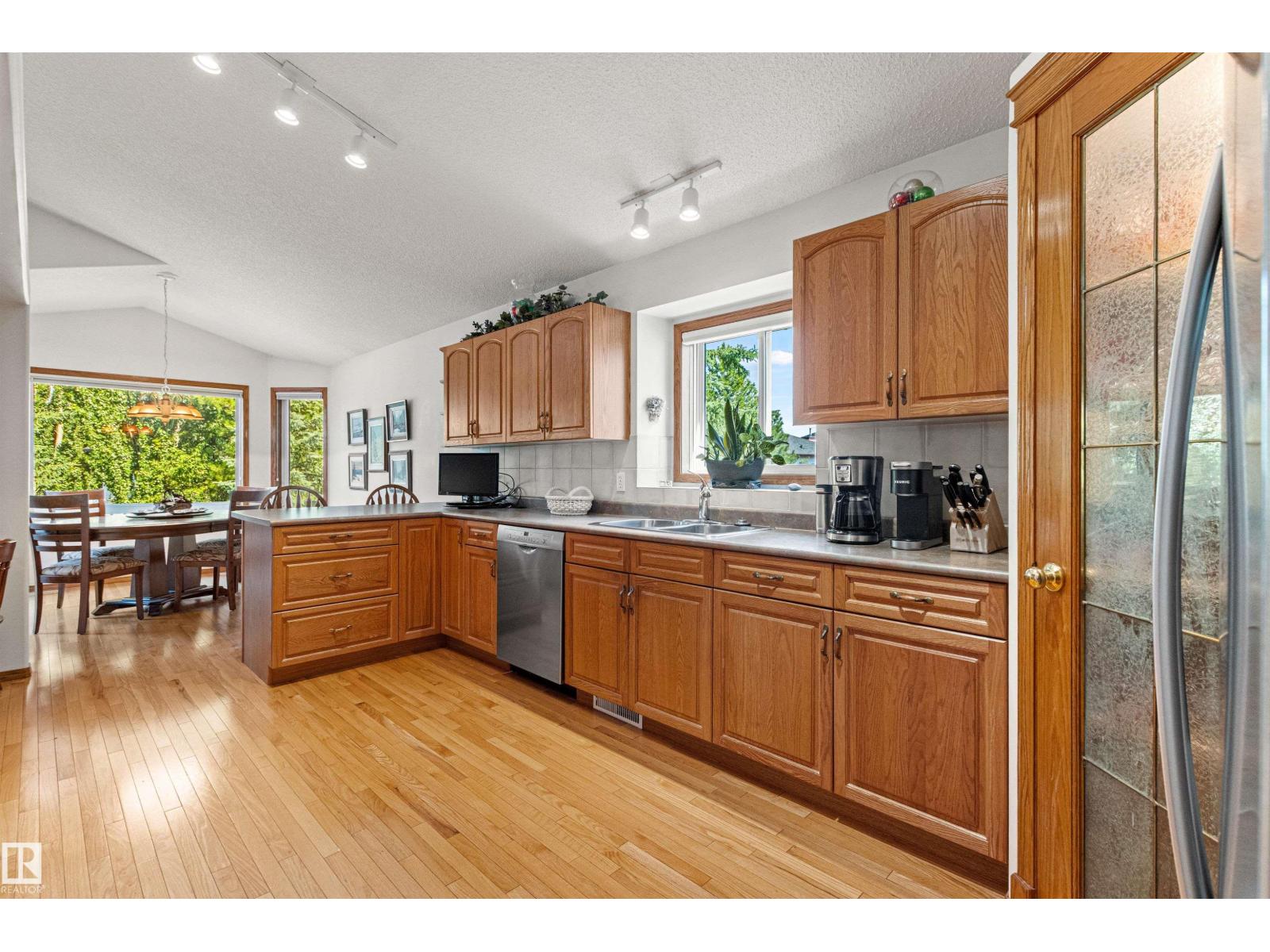 88 DECHENE RD NW - 12