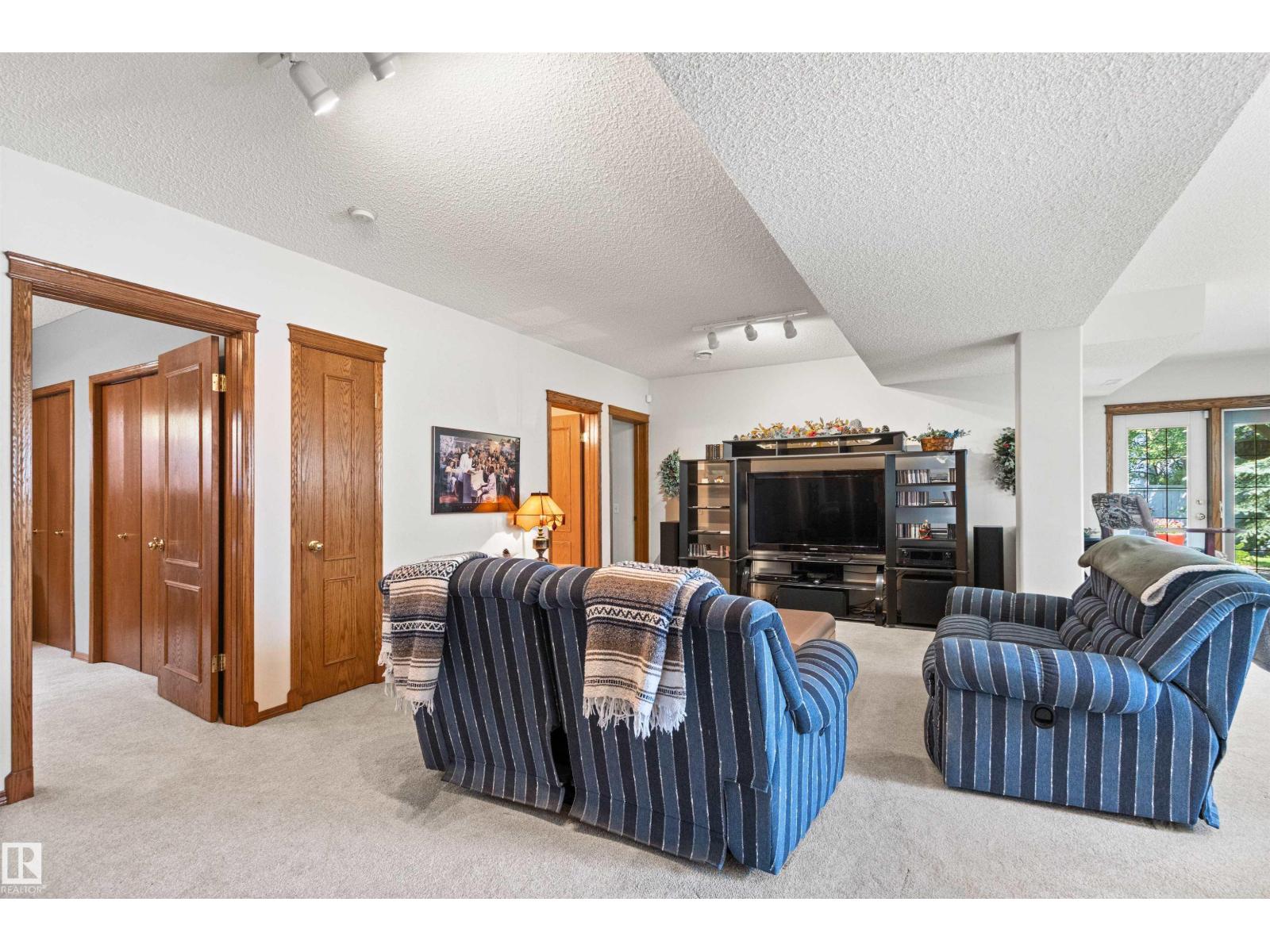 88 DECHENE RD NW - Image 30
