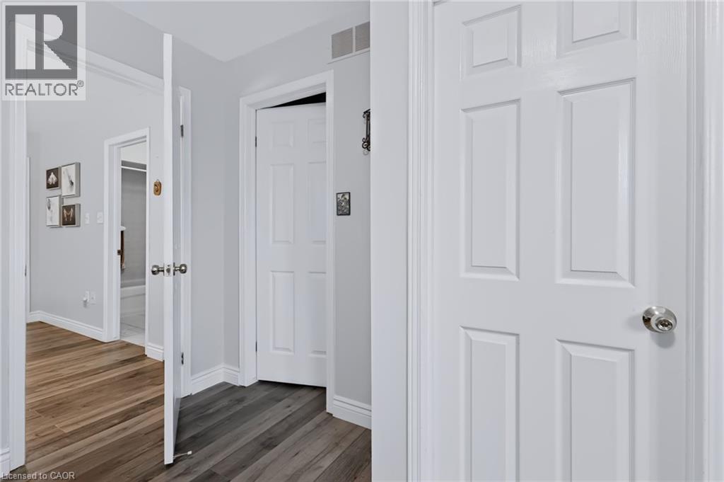 #14 1283 BLANSHARD Drive - 24