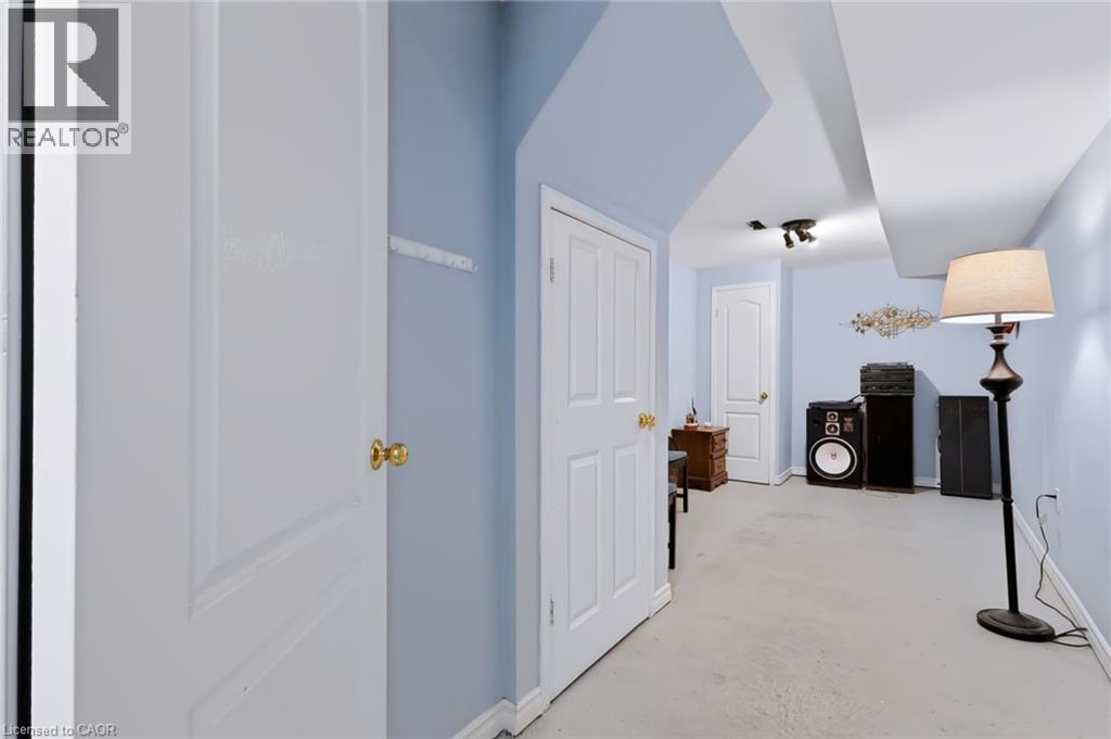 #14 1283 BLANSHARD Drive - 34
