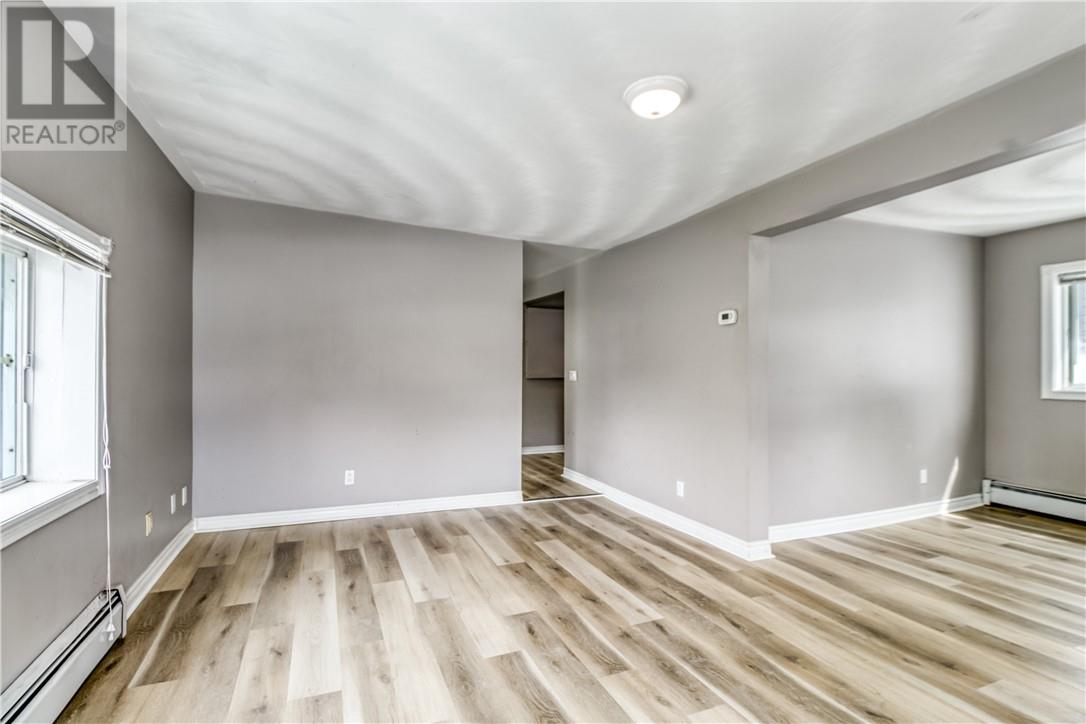 554 Regent Street - 15