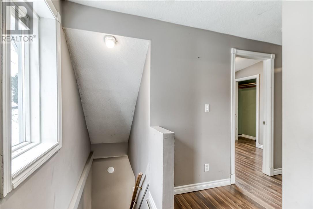 554 Regent Street - Image 20