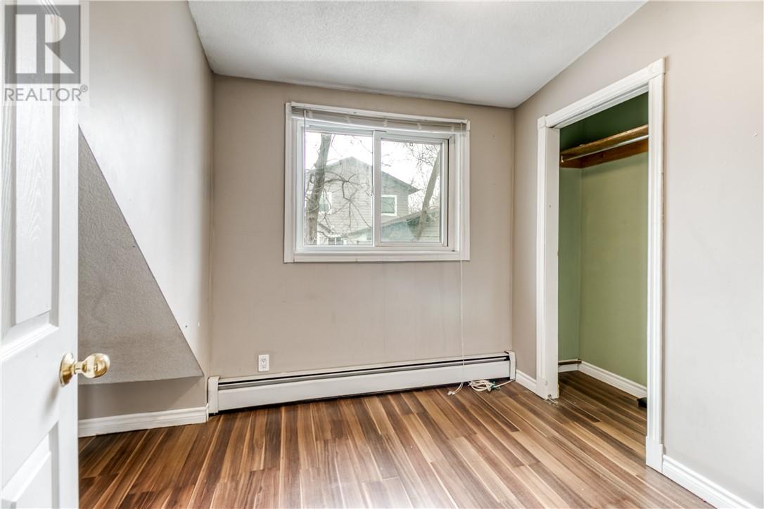 554 Regent Street - Image 22