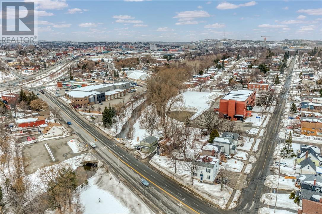 554 Regent Street - Image 34