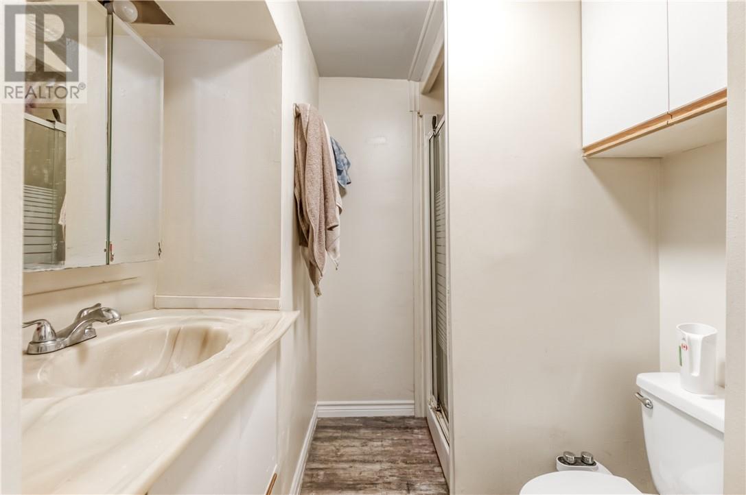 554 Regent Street - Image 44