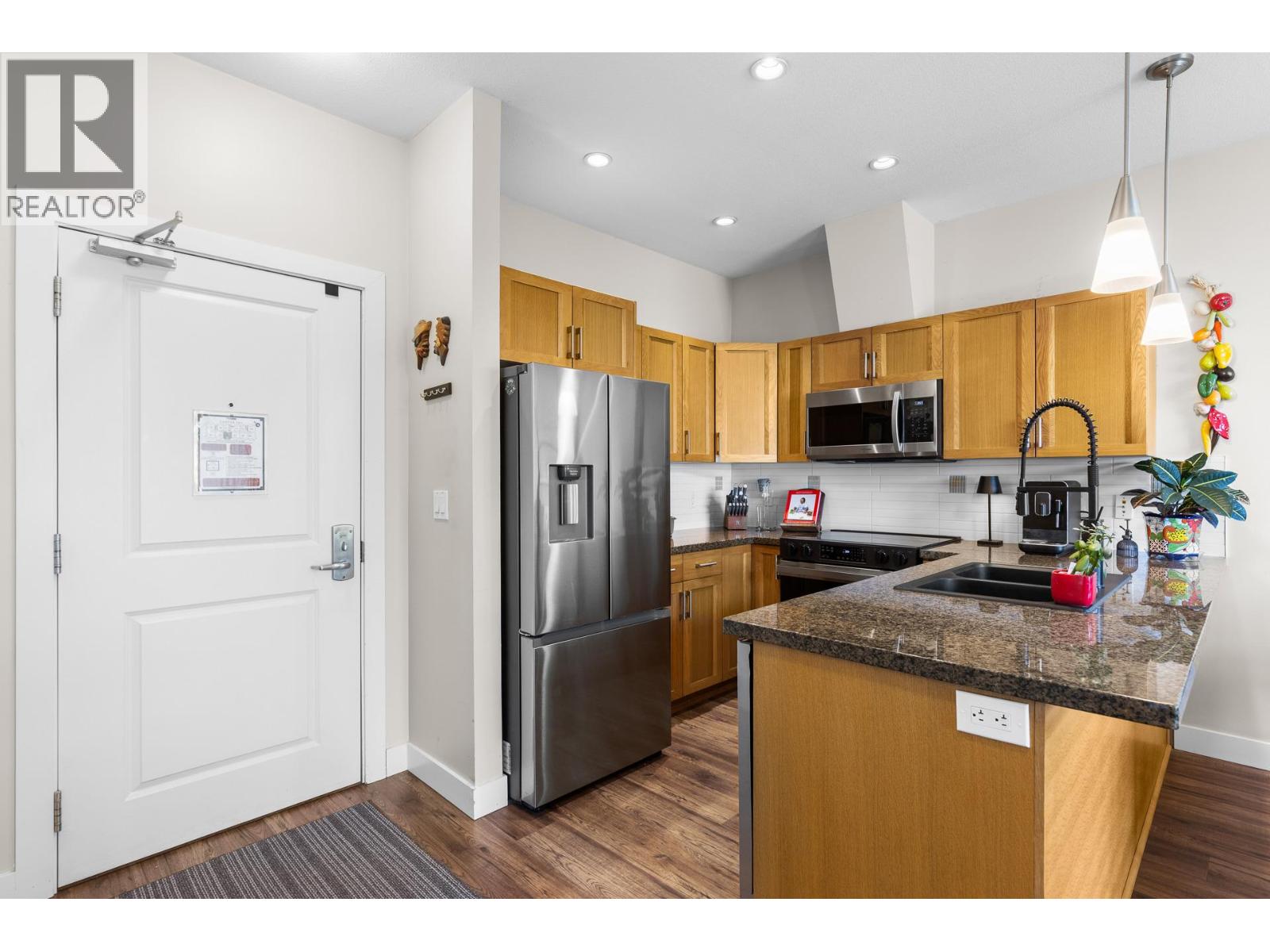 406 3211 Skyview Lane, West Kelowna