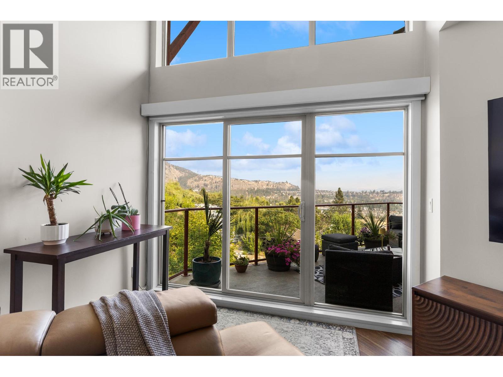 406 3211 Skyview Lane, West Kelowna