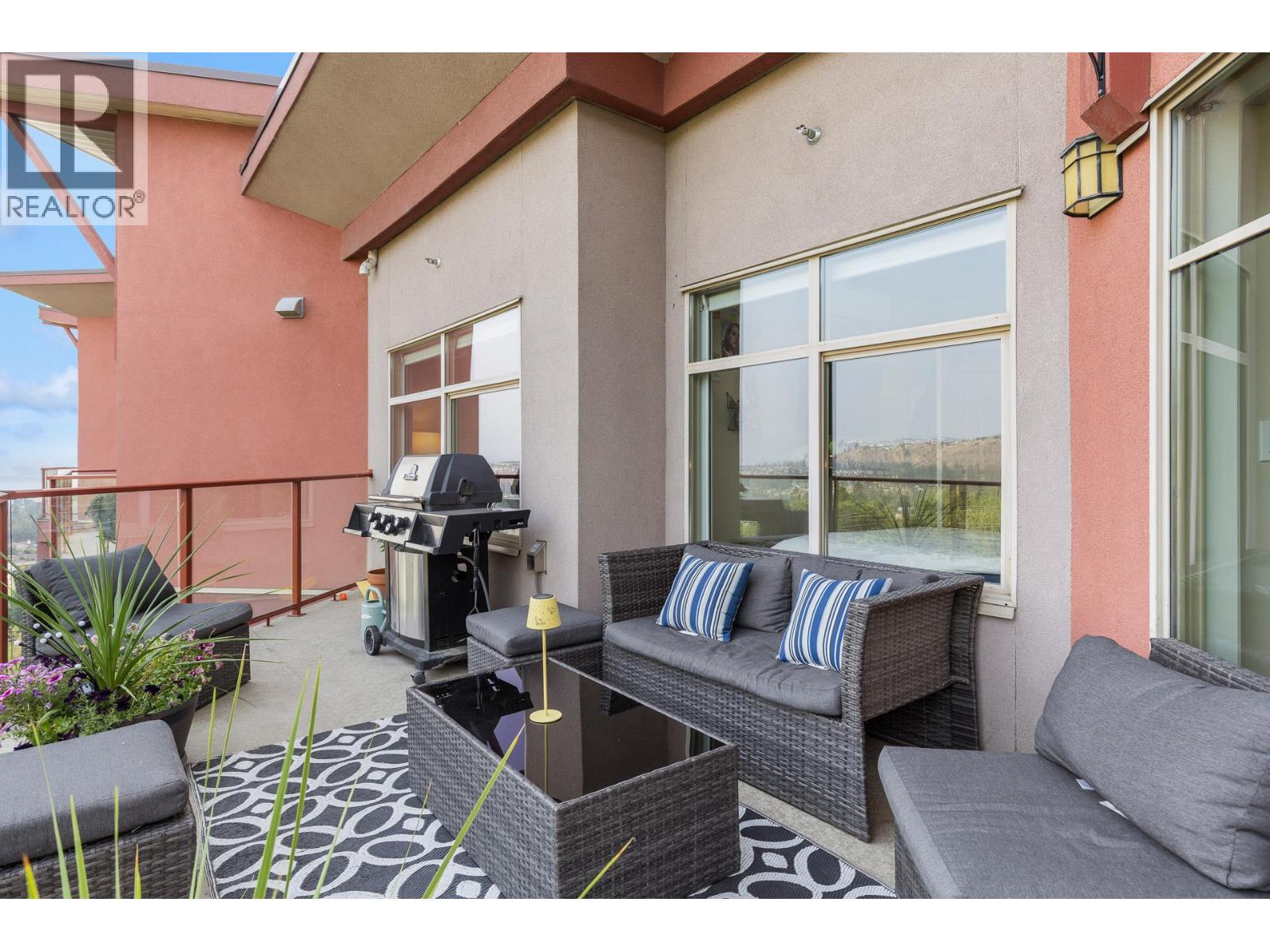 406 3211 Skyview Lane, West Kelowna