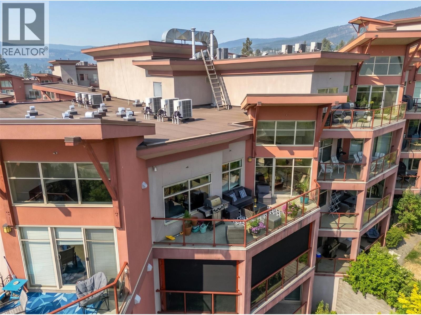 406 3211 Skyview Lane, West Kelowna