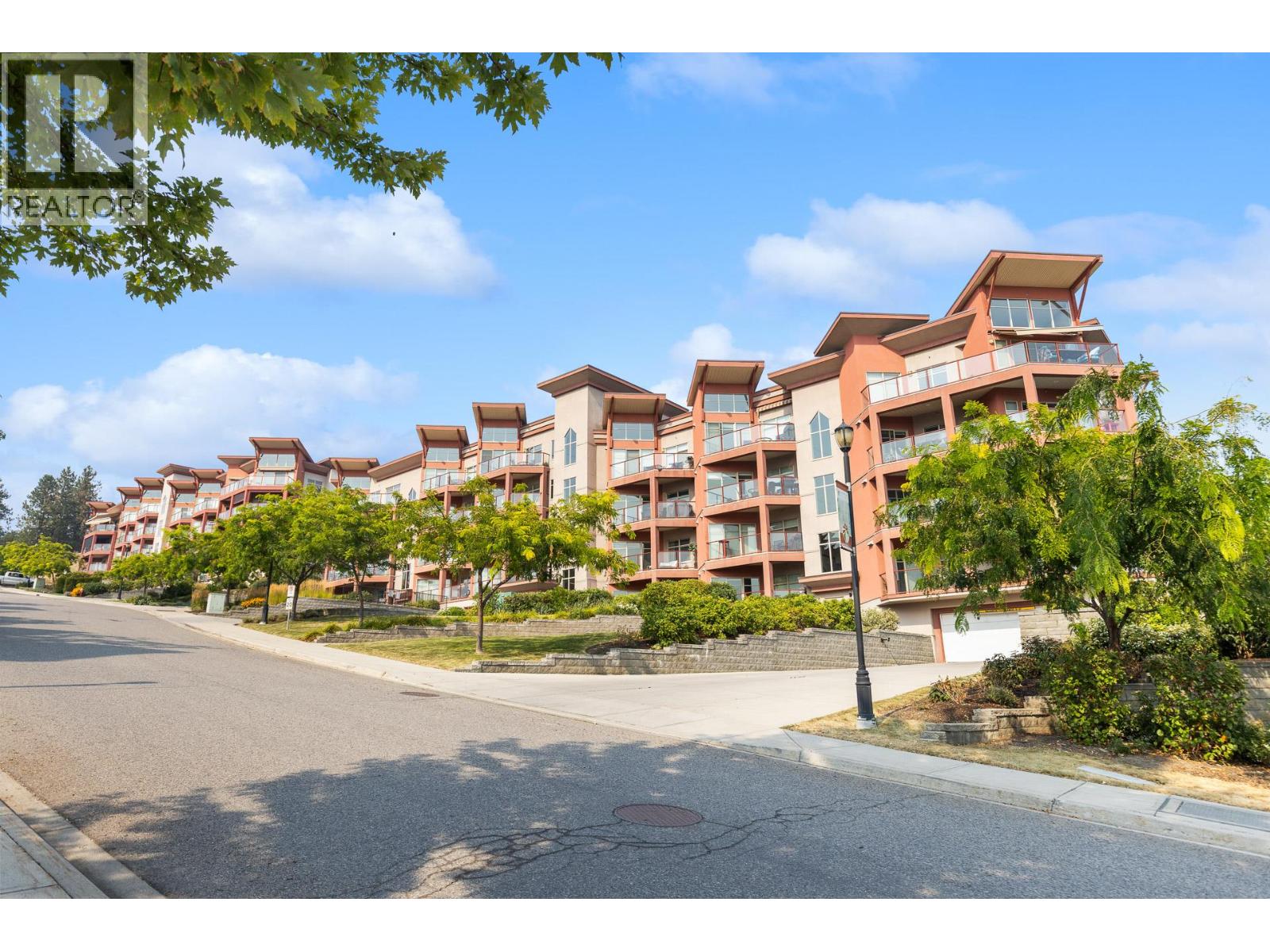 406 3211 Skyview Lane, West Kelowna