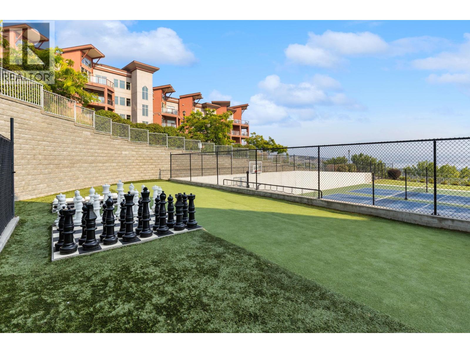 406 3211 Skyview Lane, West Kelowna