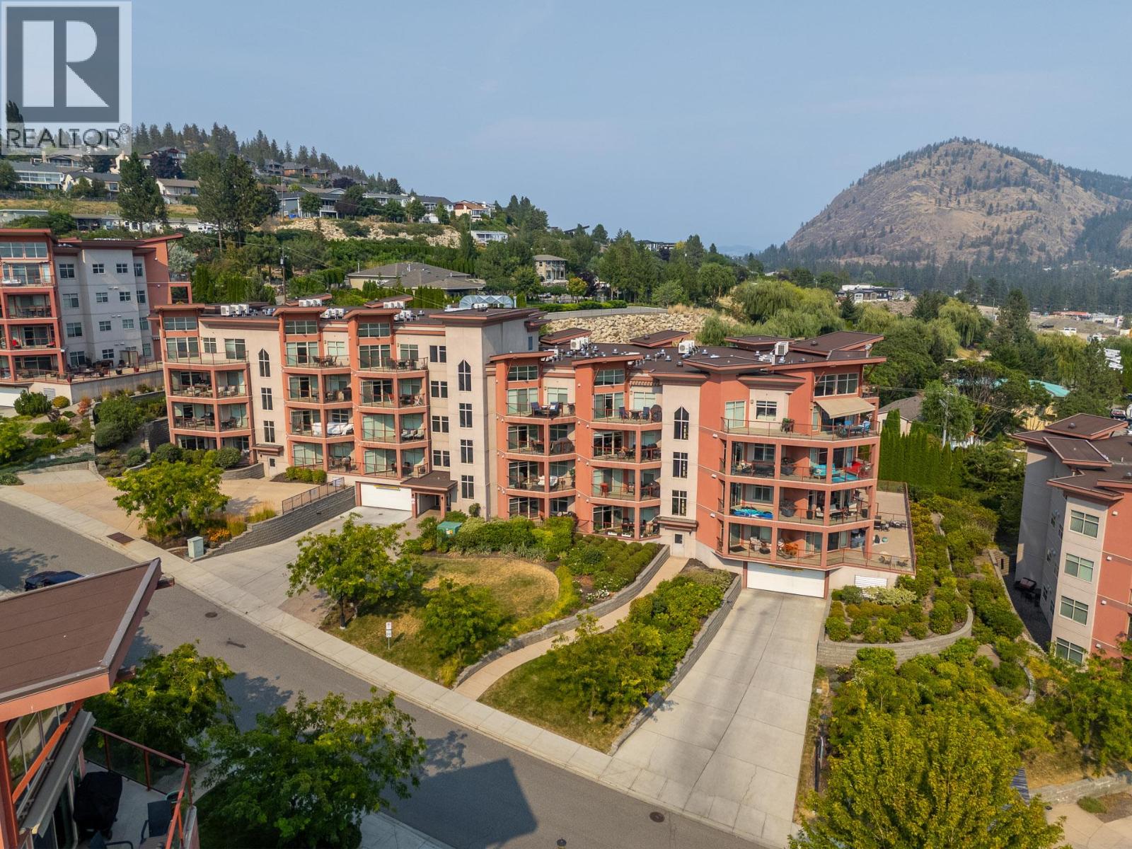 406 3211 Skyview Lane, West Kelowna