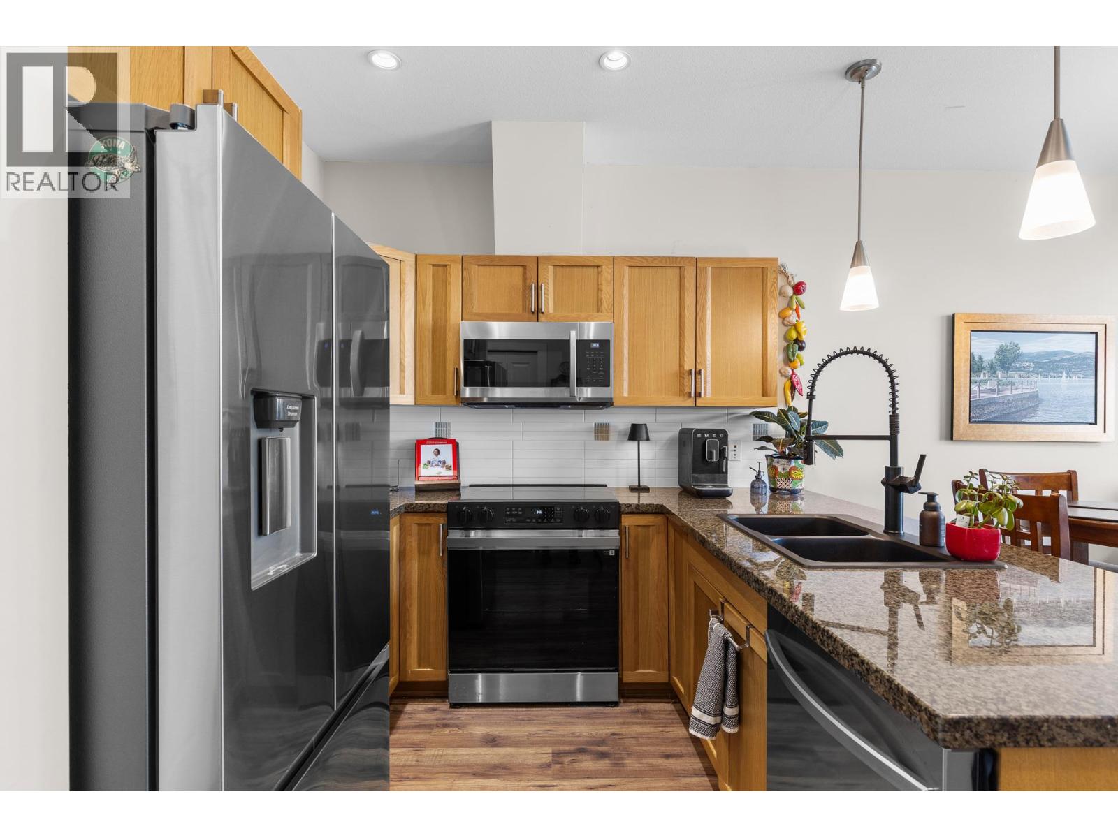 406 3211 Skyview Lane, West Kelowna