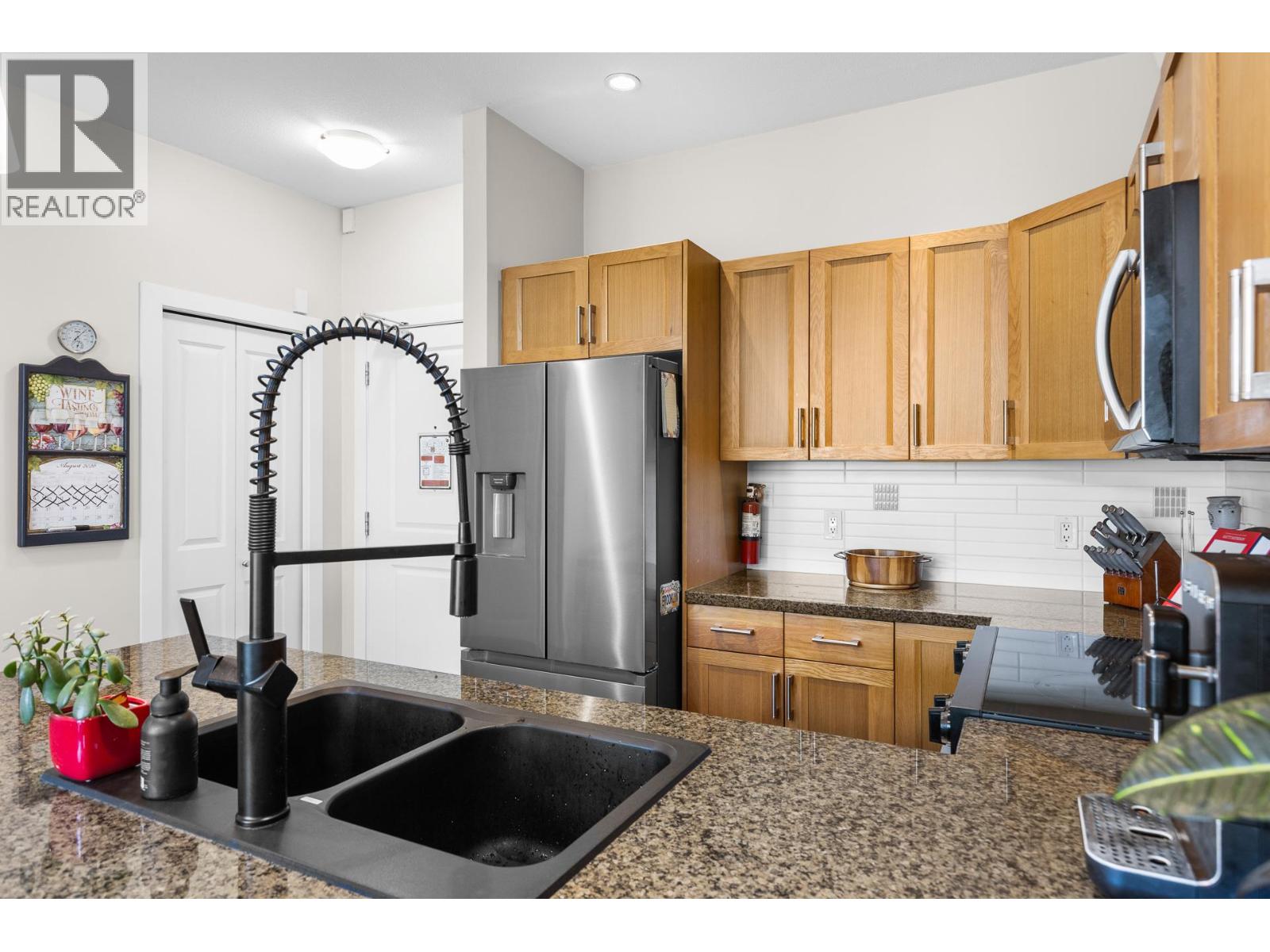 406 3211 Skyview Lane, West Kelowna