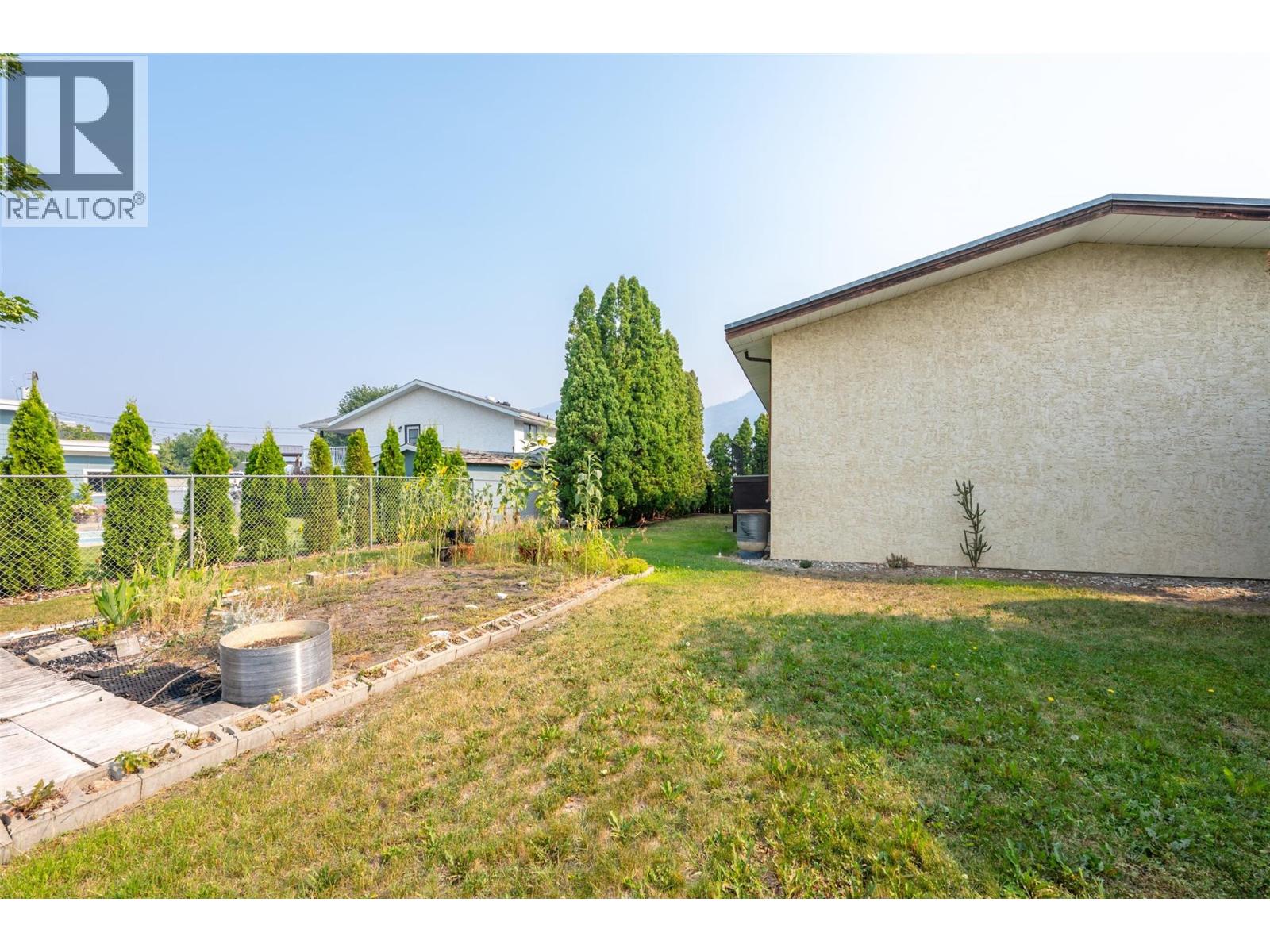 14 Bartlett Place - 52