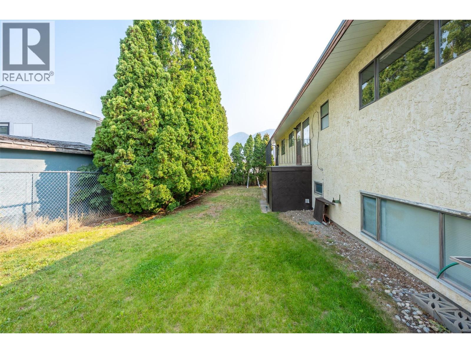 14 Bartlett Place - Image 54