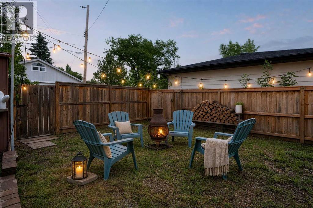 8628 7 Street SW - 37